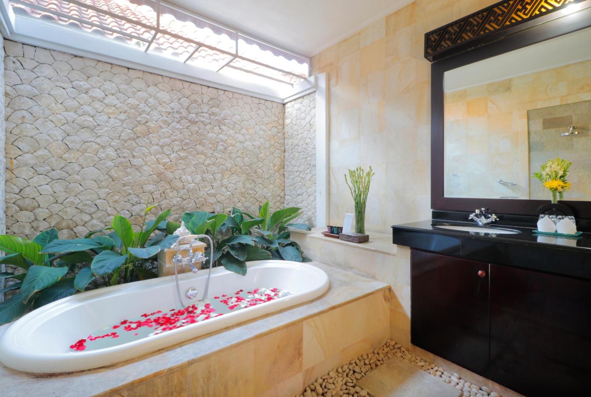 Deluxe One-Bedroom Pool Villa