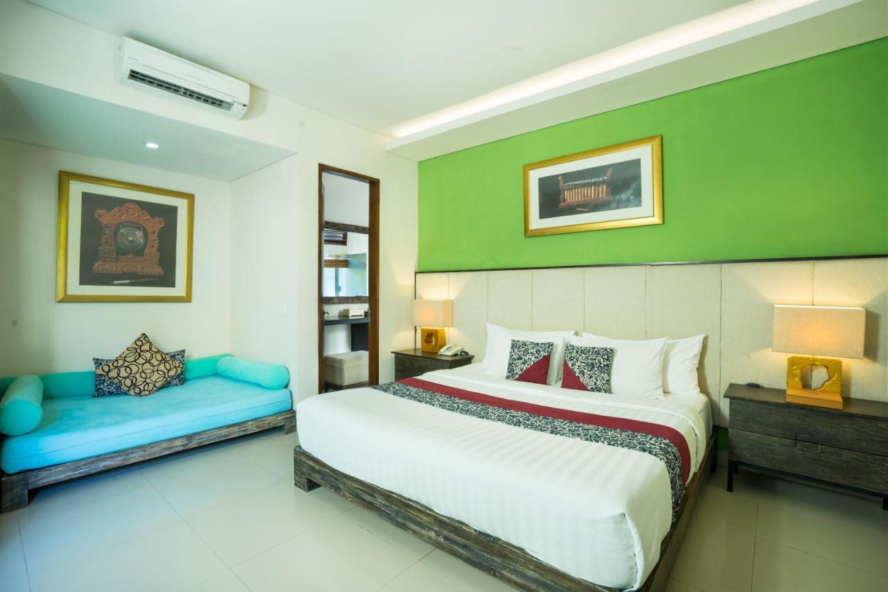 Airport Pick Up at One-Bedroom Pool Villa