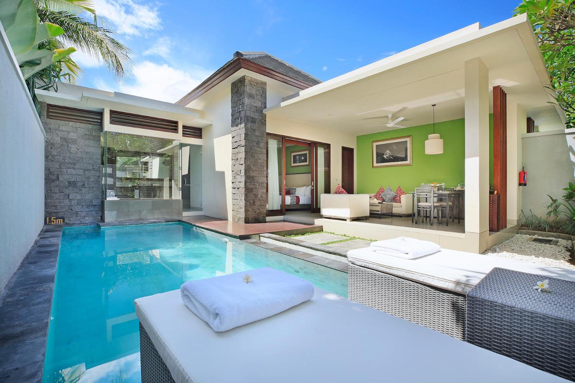 Airport Pick Up at One-Bedroom Pool Villa