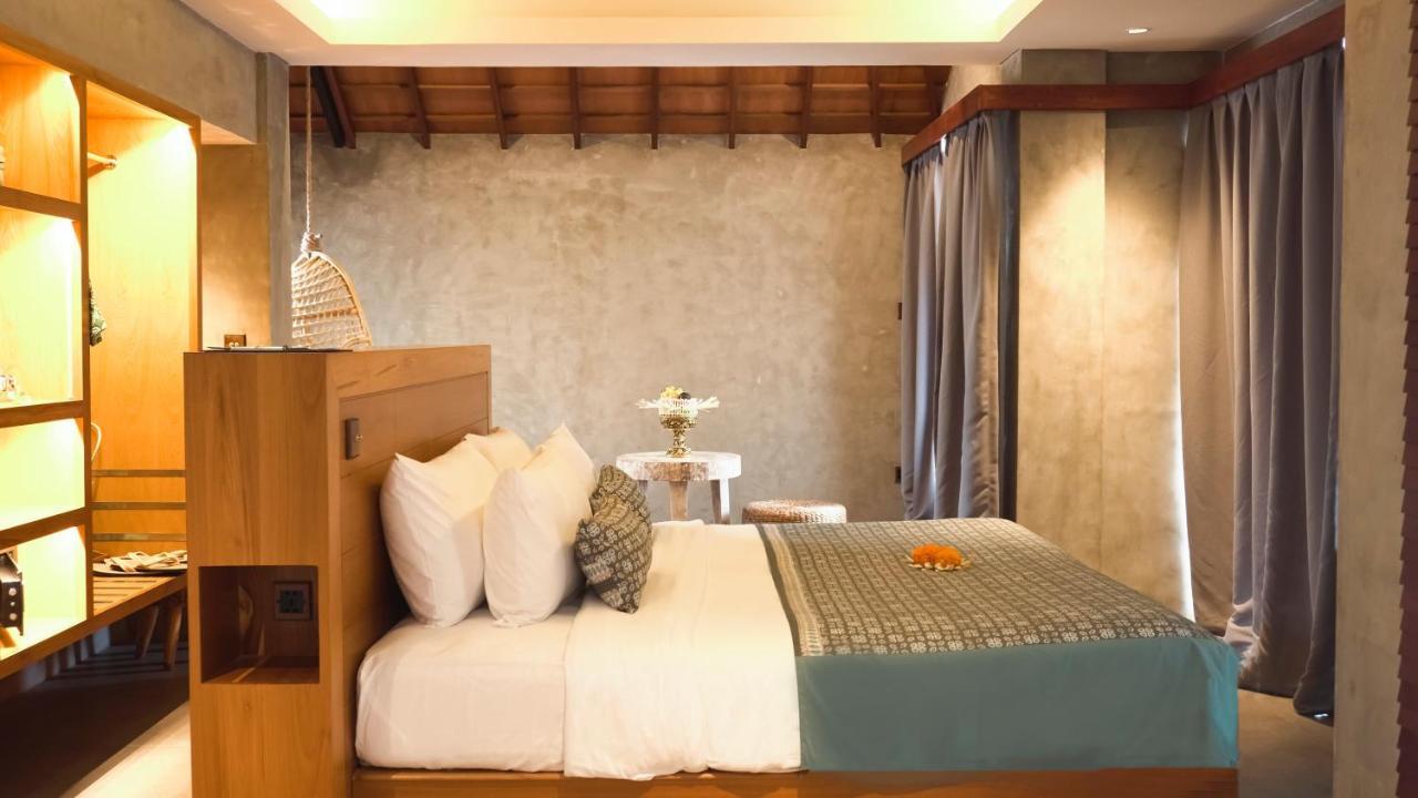 Annora Suite Seating Area