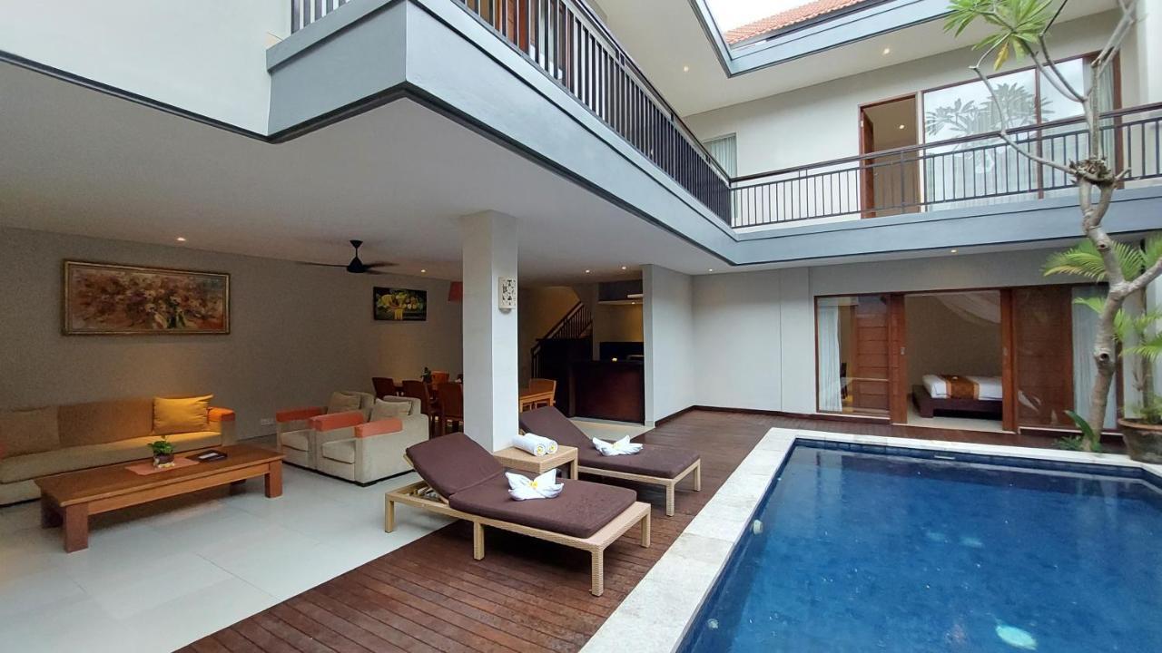 Four-Bedroom Villa Private Pool