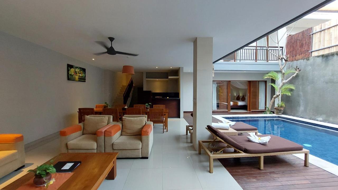 Four-Bedroom Villa Private Pool