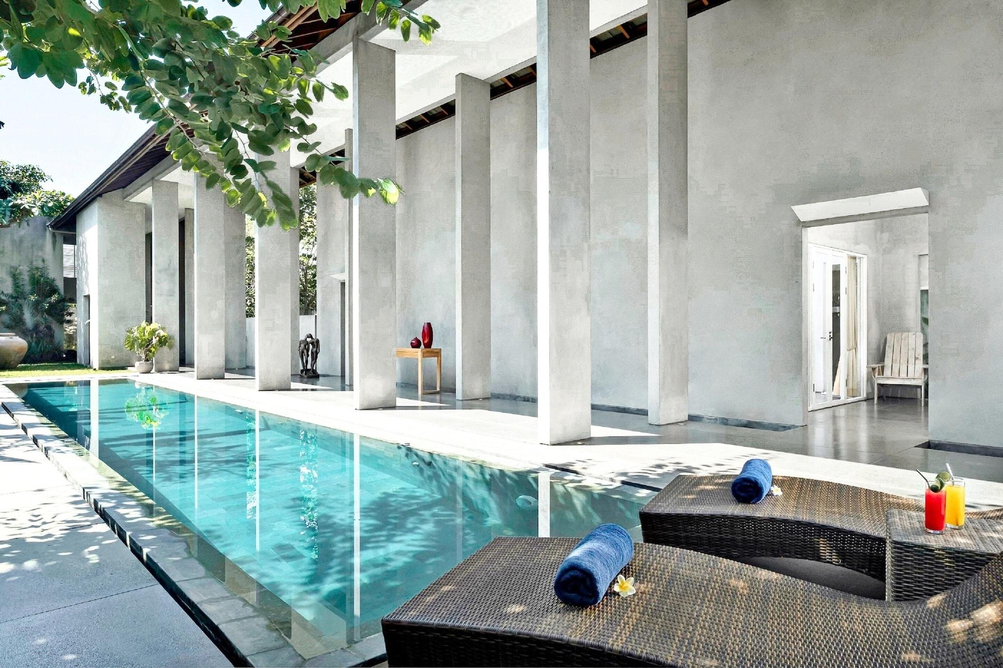 Four-Bedroom Villa Pool