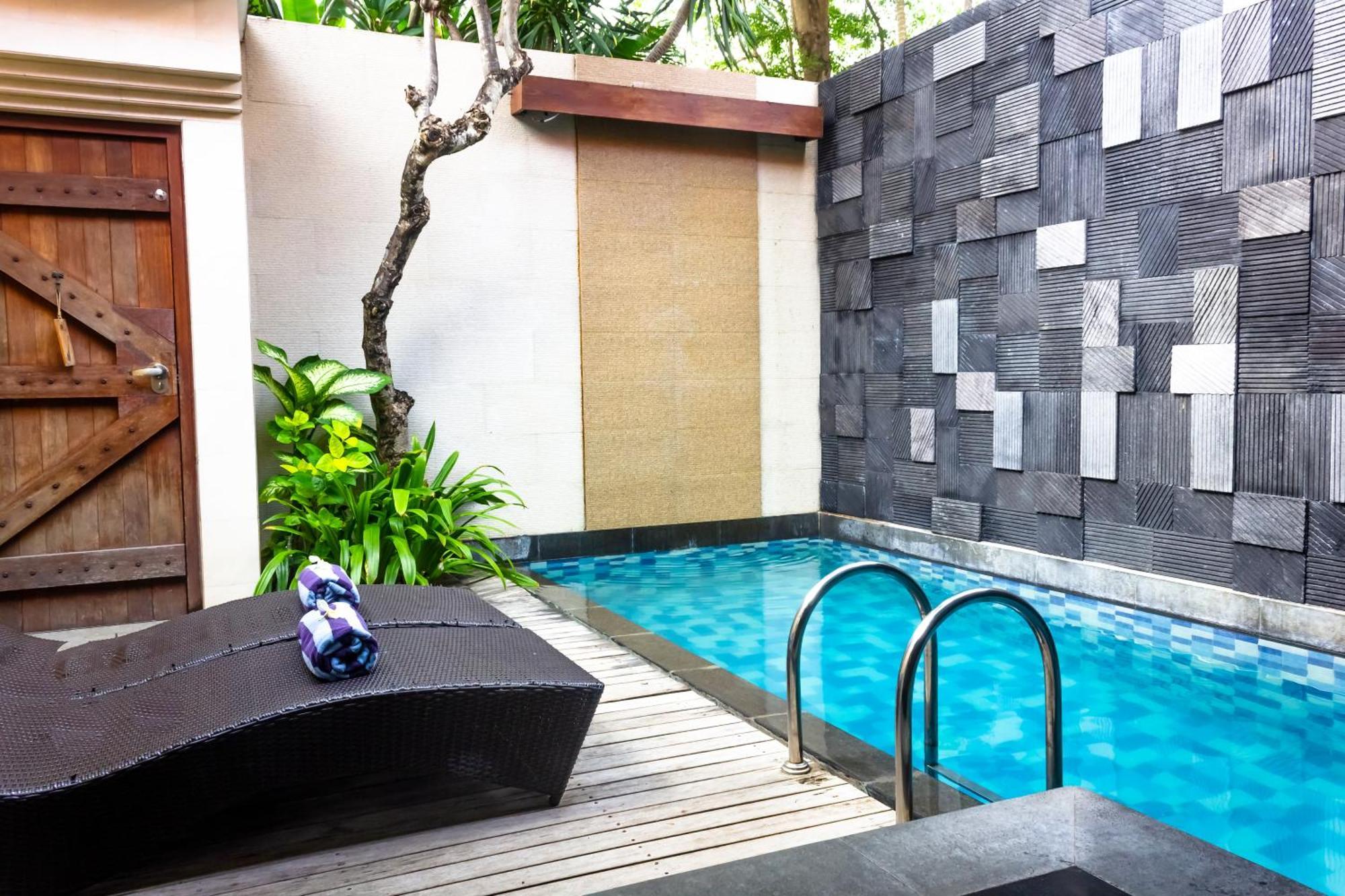 Deluxe One-Bedroom Villa Private Pool