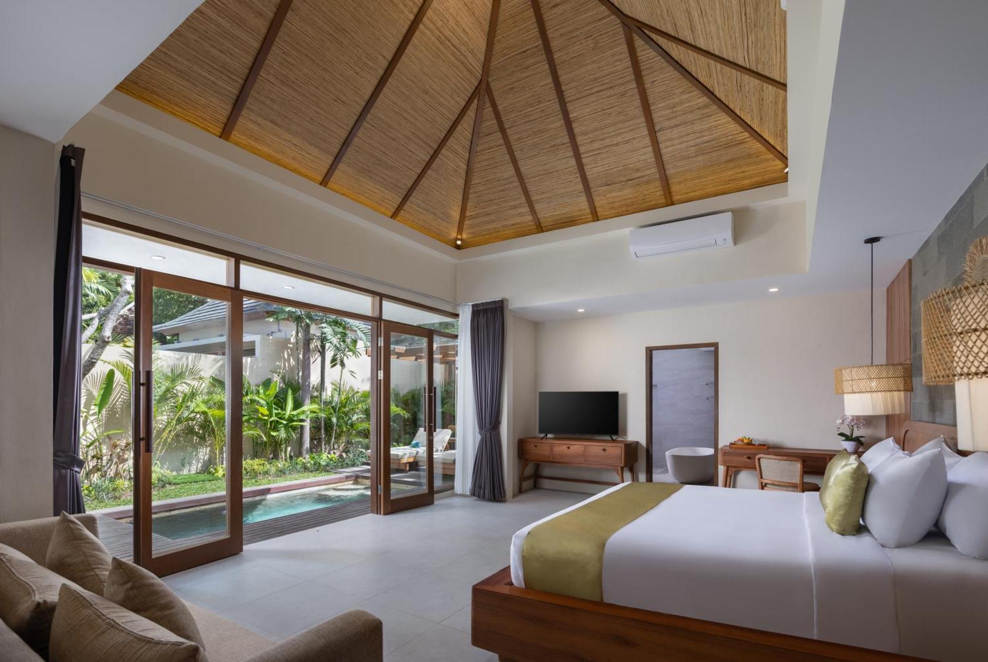 One-Bedroom Signature Pool Villa