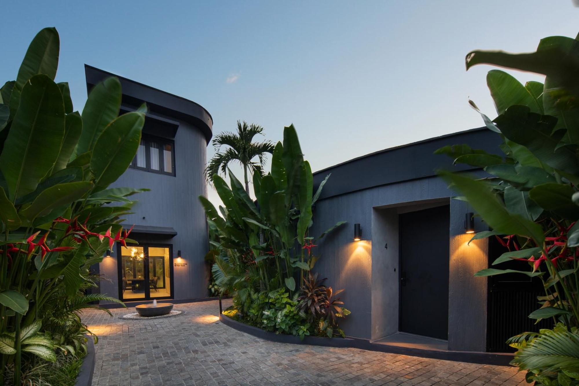 One-Bedroom Villa