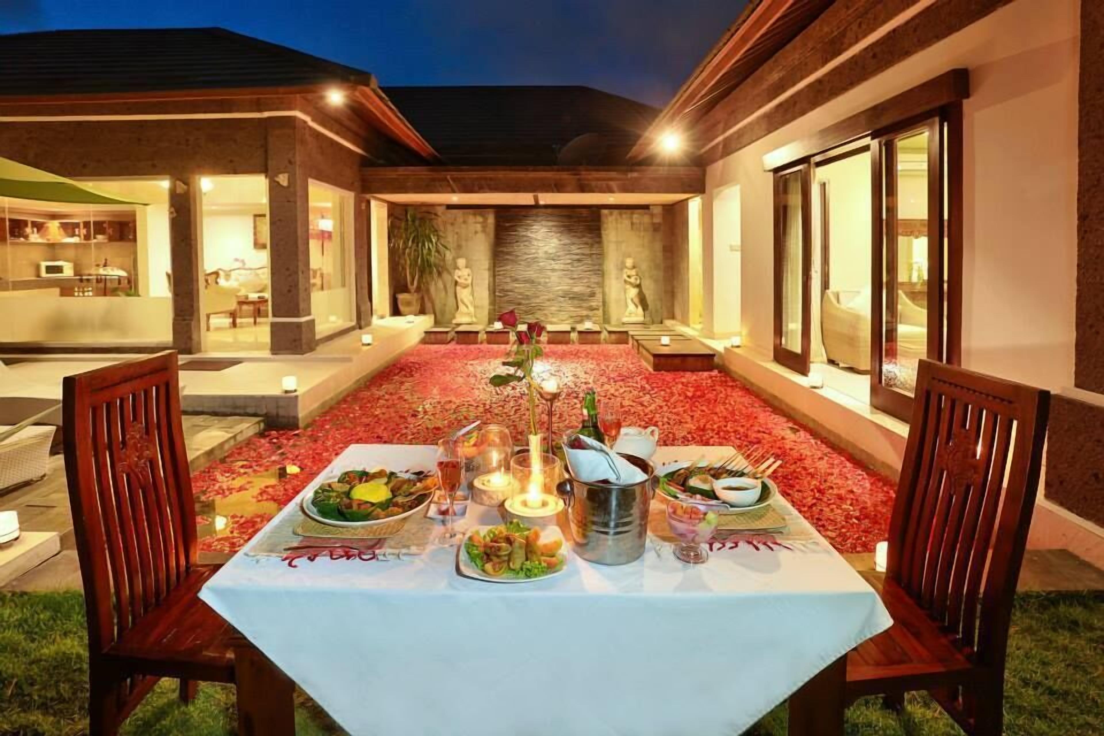 Honeymoon Garden View Villa Private Pool Airport Transfers