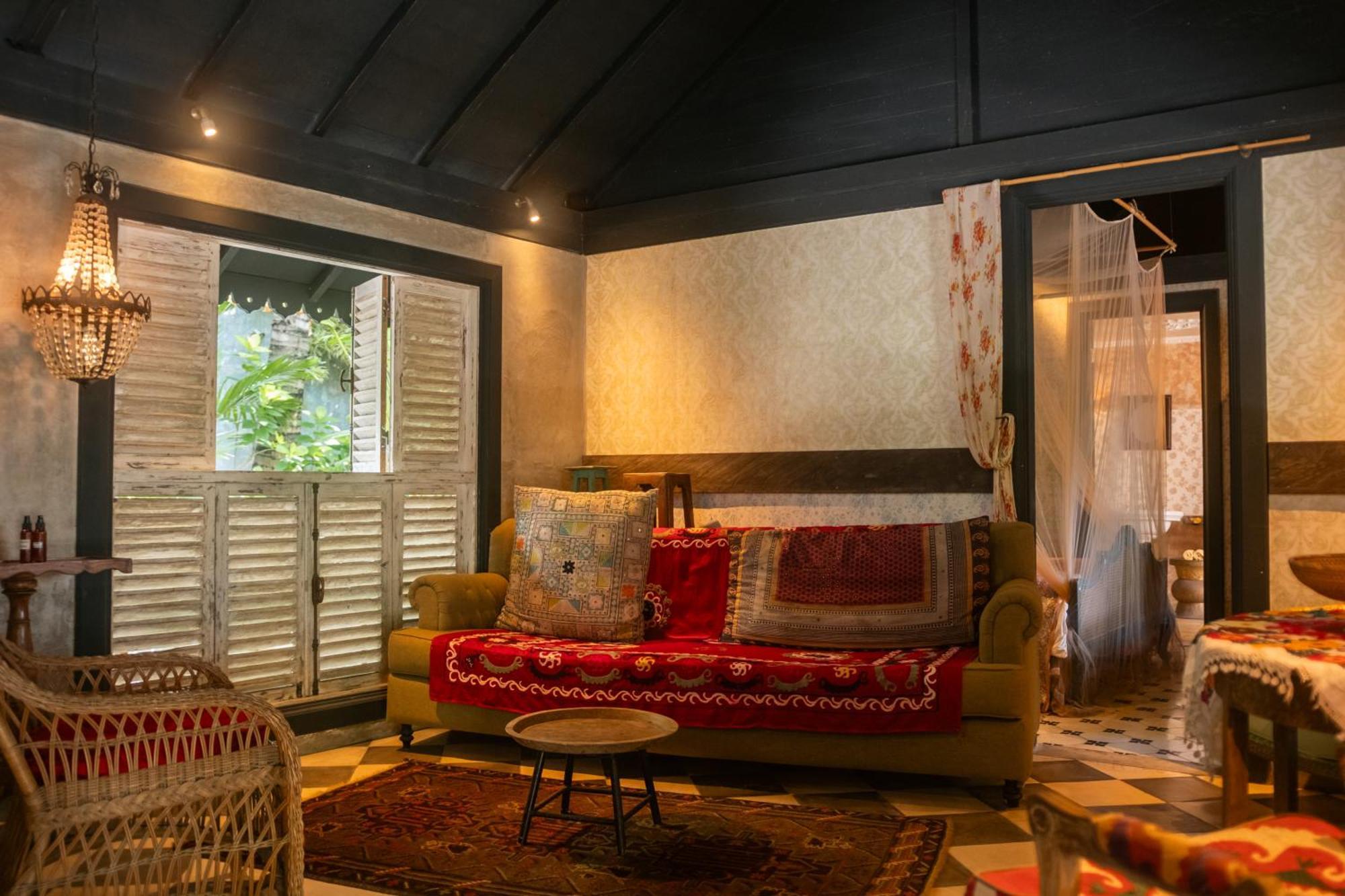 The Garden House Two-Bedroom Villa Private Pool