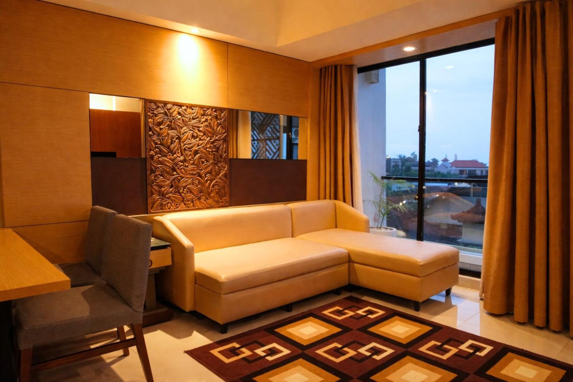 Family Suite Balinese Culture Beach Club Experience