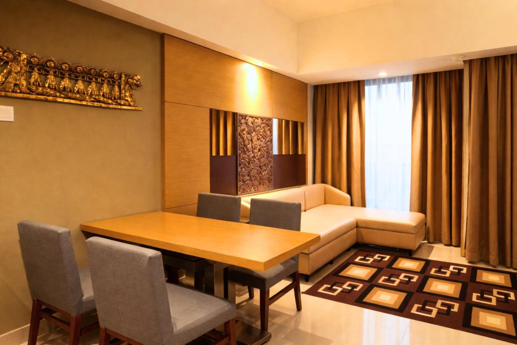 Family Suite Balinese Culture Beach Club Experience