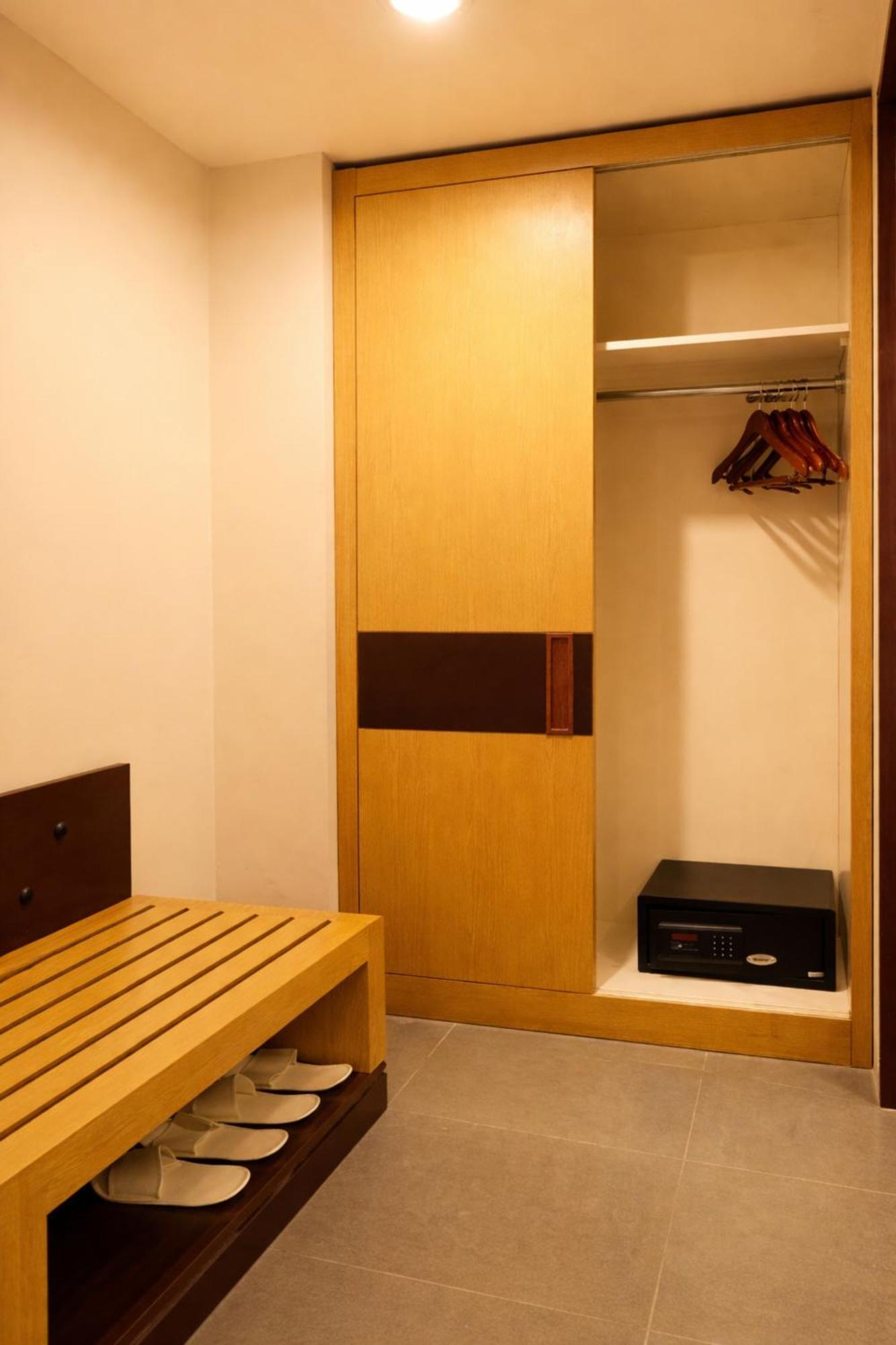 Seva Suite Balinese Culture Beach Club Experience