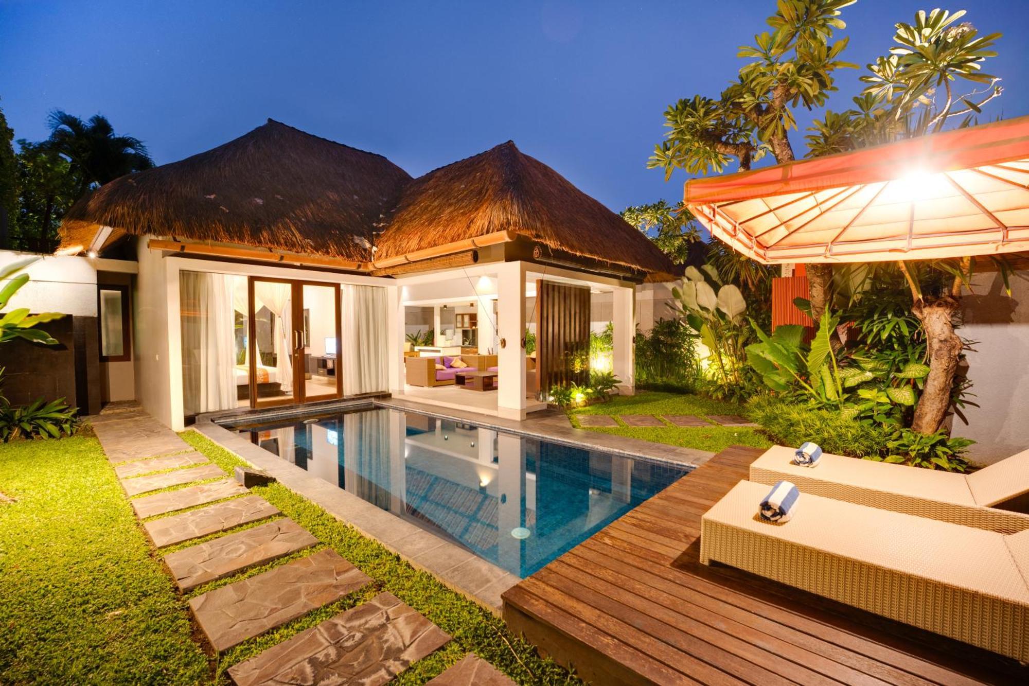 One-Bedroom Royal Pool Villa Spa Massage