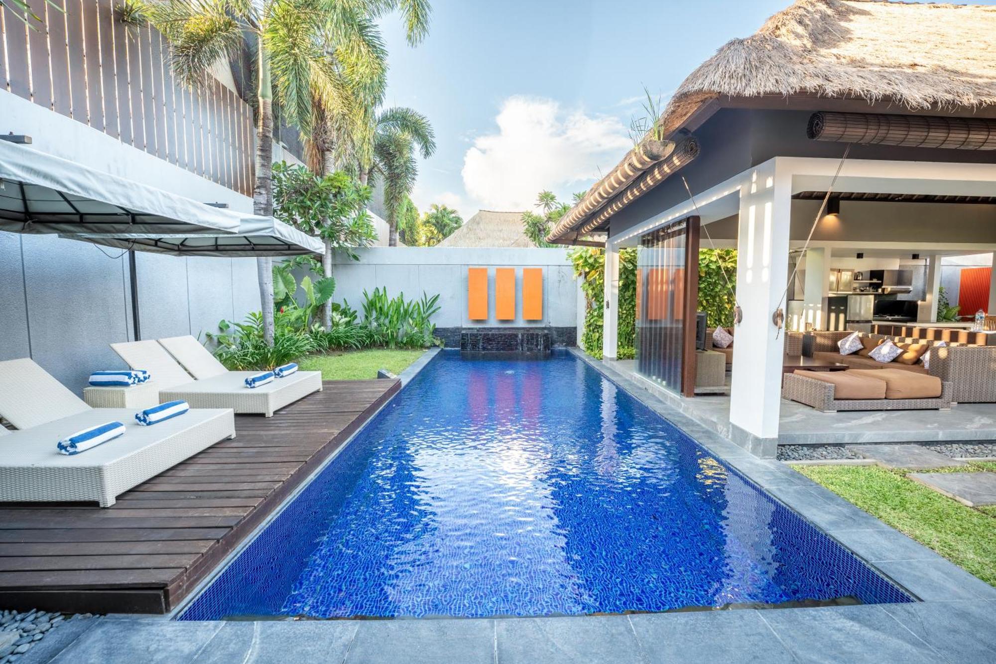 Three-Bedroom Royal Pool Villa Airport Pick Up