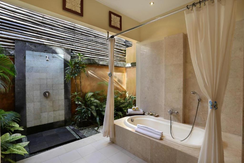 Relaxation One-Bedroom Villa Airport Transfers
