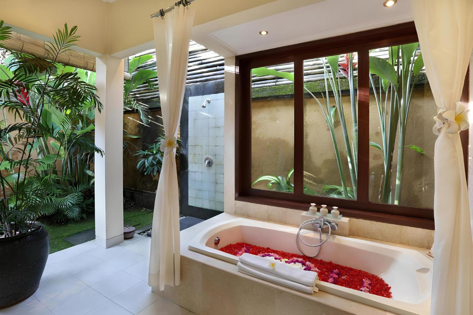 Relaxation Two-Bedroom Pool Villa Airport Transfers