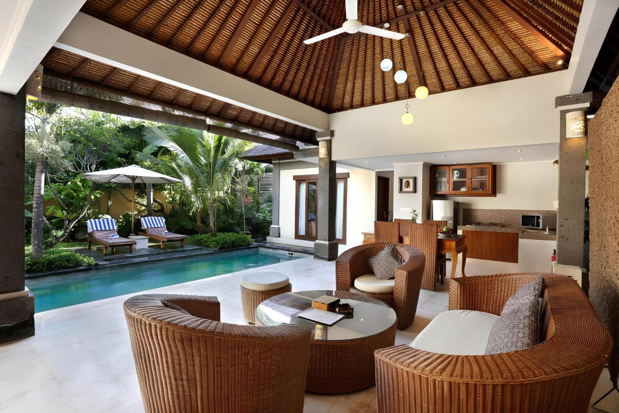 Relaxation Two-Bedroom Pool Villa Airport Transfers