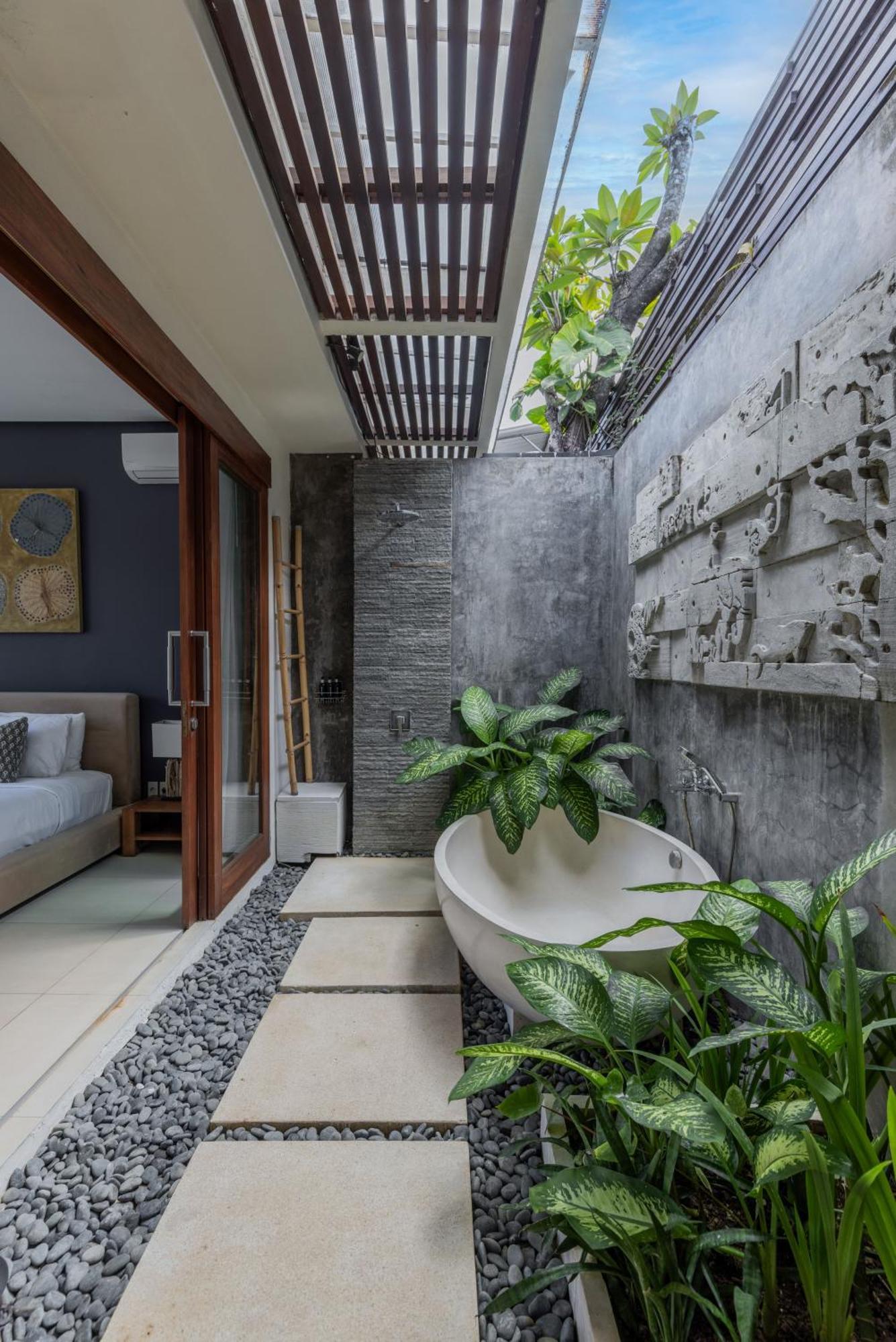 Three-Bedroom Villa Private Pool