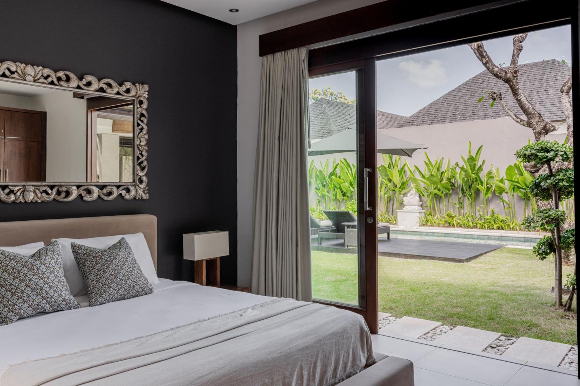 Three-Bedroom Villa Private Pool