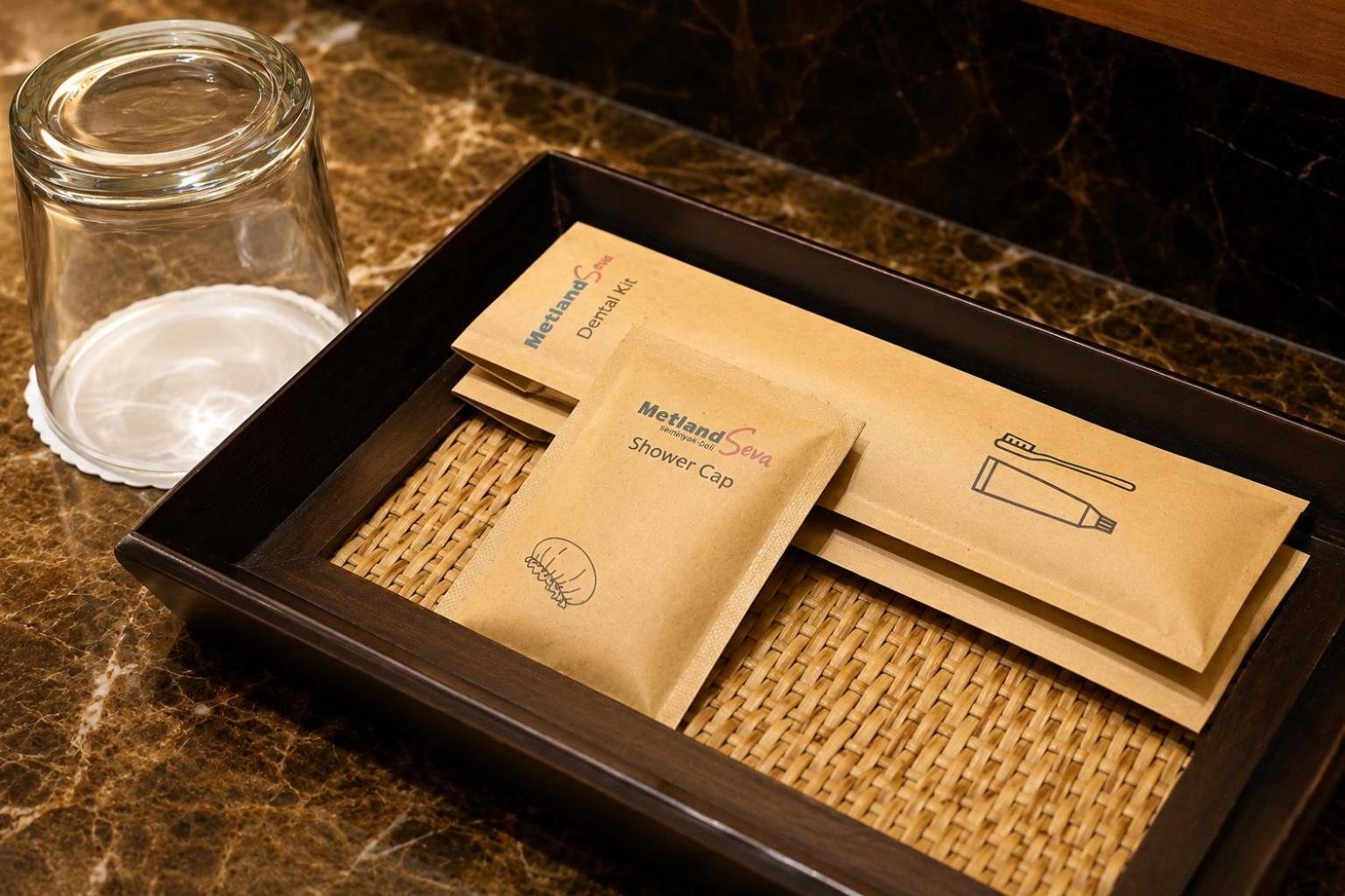 Deluxe Room Balinese Culture Beach Club Experience