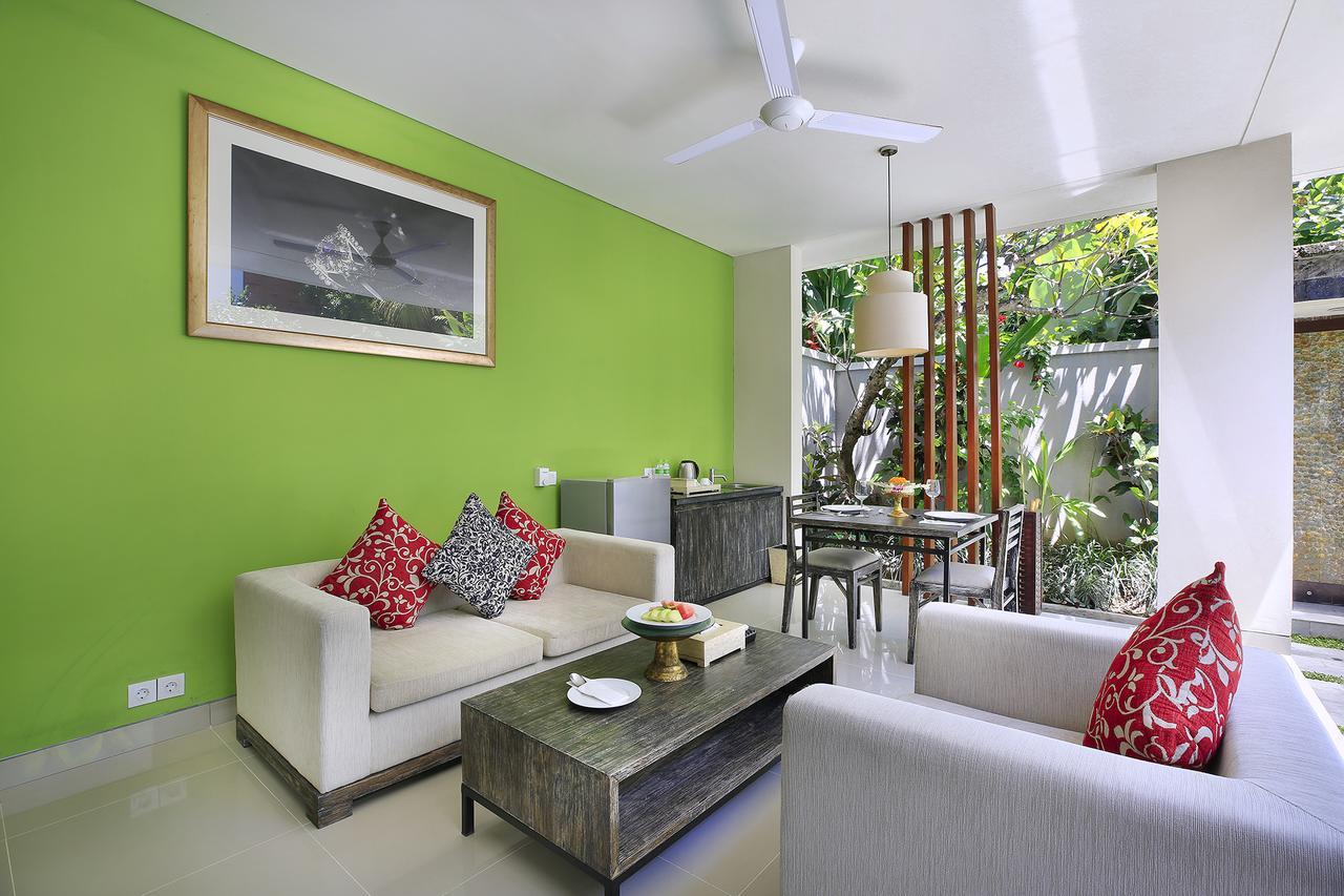 Honeymoon at One-Bedroom Villa