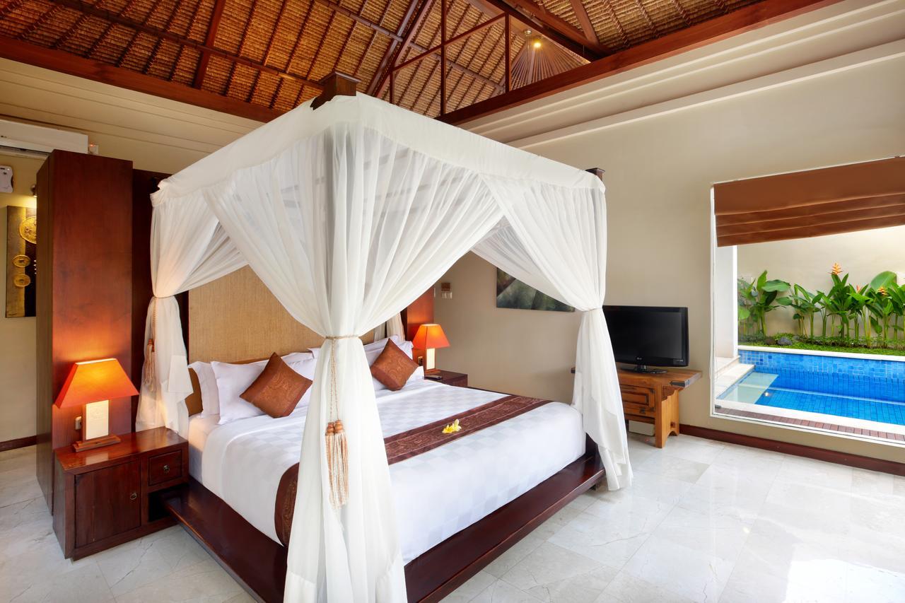 Villa Massage