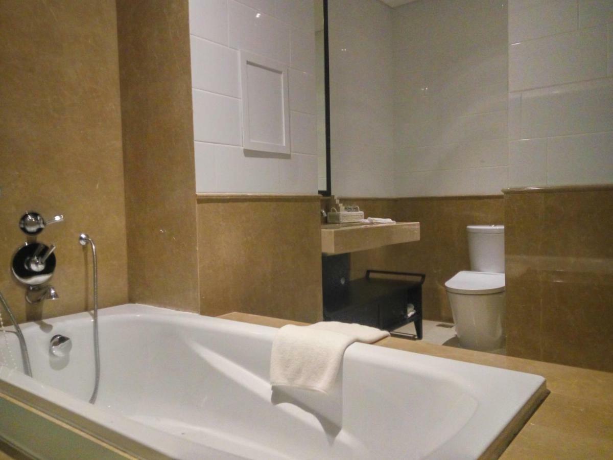 Deluxe Double or Twin Room Balcony,846173795:JPEG