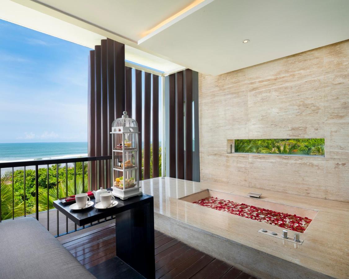 Seminyak Ocean King Suite Balcony
