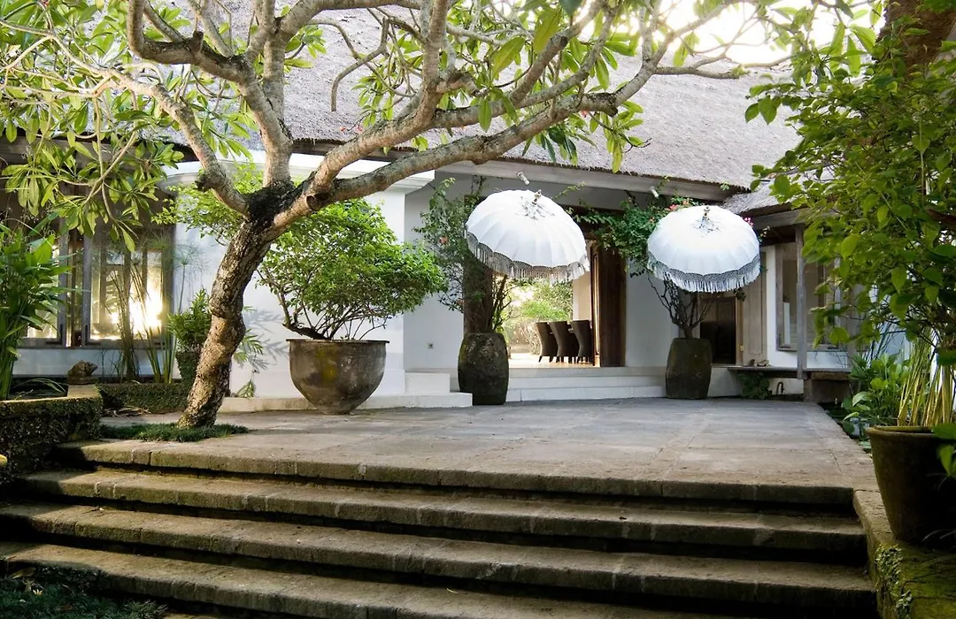 Villa Atas Ombak-1