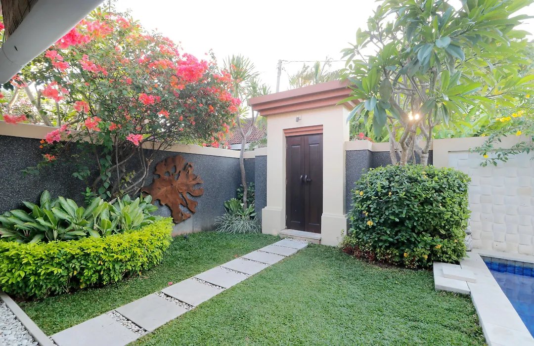 Heliconia Villa-1
