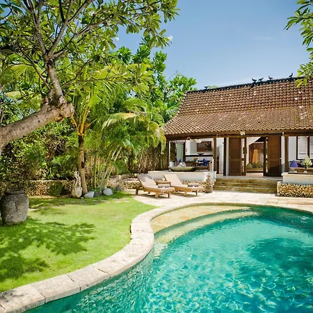 Villa Kubu Seminyak-3
