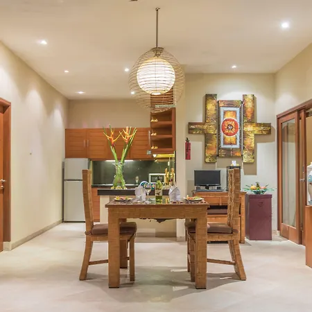 Villa Seriska Seminyak, 5-Star Private Pool Villa, Walk To Dining & Shopping-3