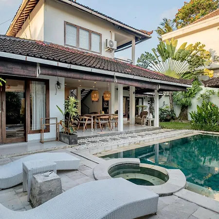 Villa Sari Temuku-3