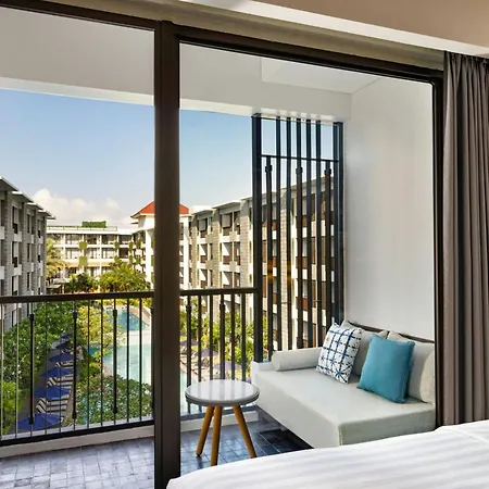 Courtyard By Marriott Bali Seminyak Resort-3