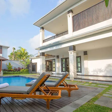 La Villais Kamojang Hotel Seminyak-2