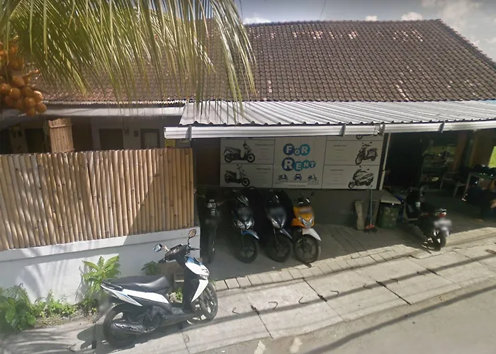 L Seminyak