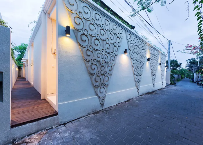 Paisa Seminyak Living