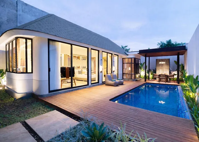 Javana Royal Villas