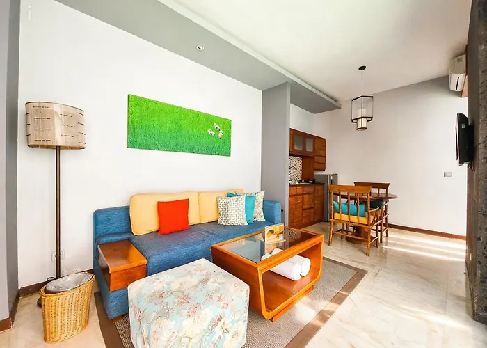 Seminyak Icon - by Karaniya Experience - CHSE certified