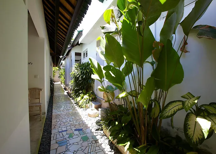 Artemis Villa Hotel