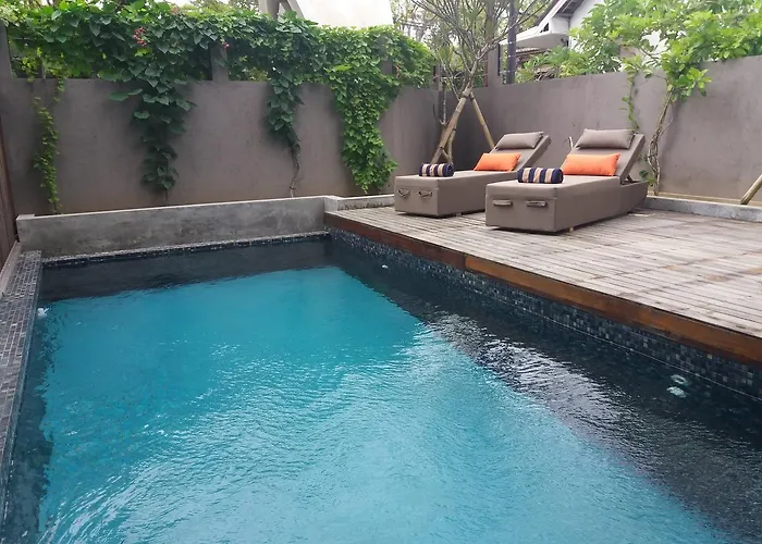 Anshel Seminyak