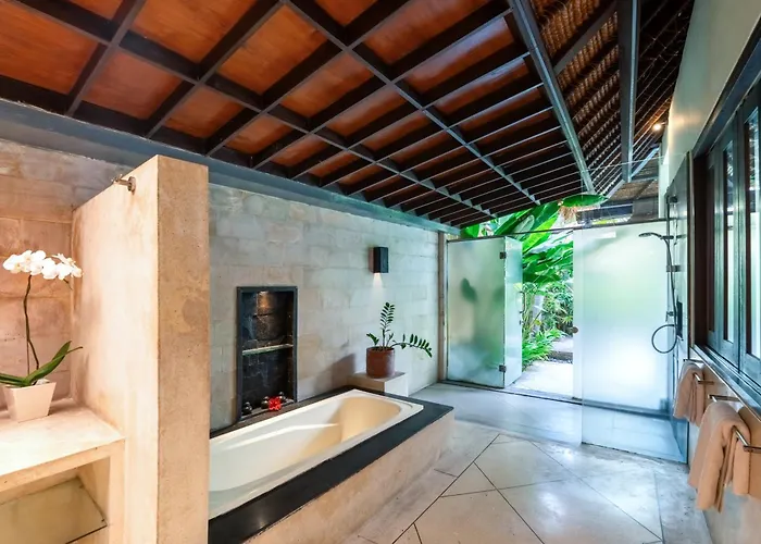 The Maya Seminyak Villas