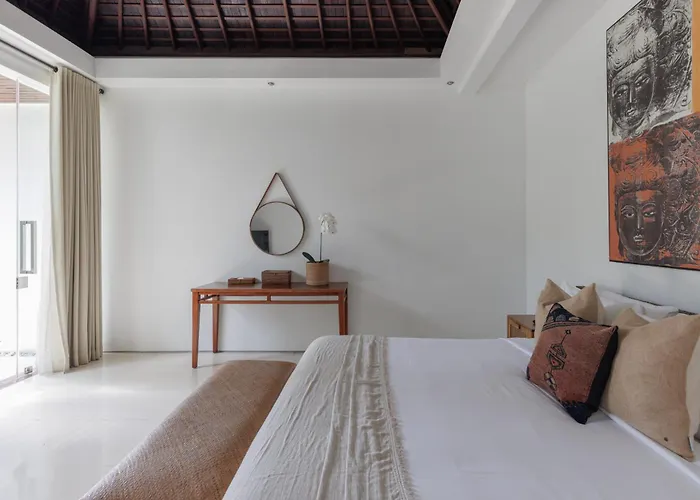 Chandra Bali Villas